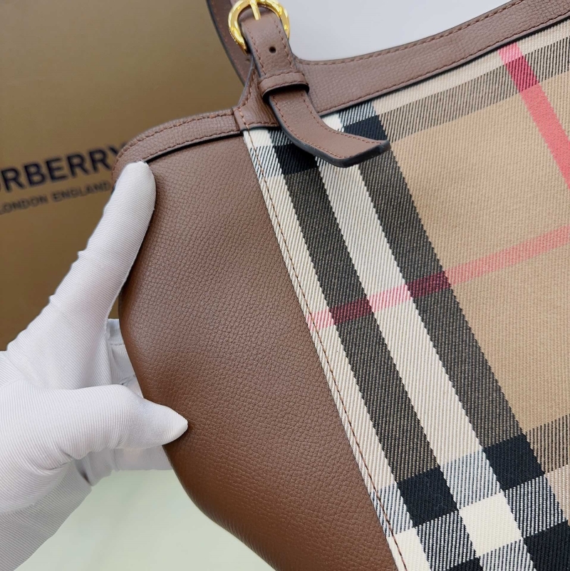 Bv*b*rry shopping bags